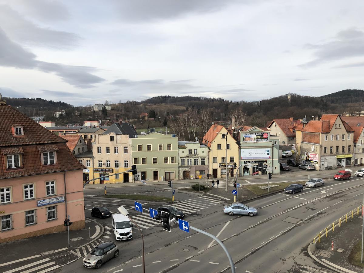 Apartamenty Jelenia Gora Imperial 501-294-838 Zimmer foto